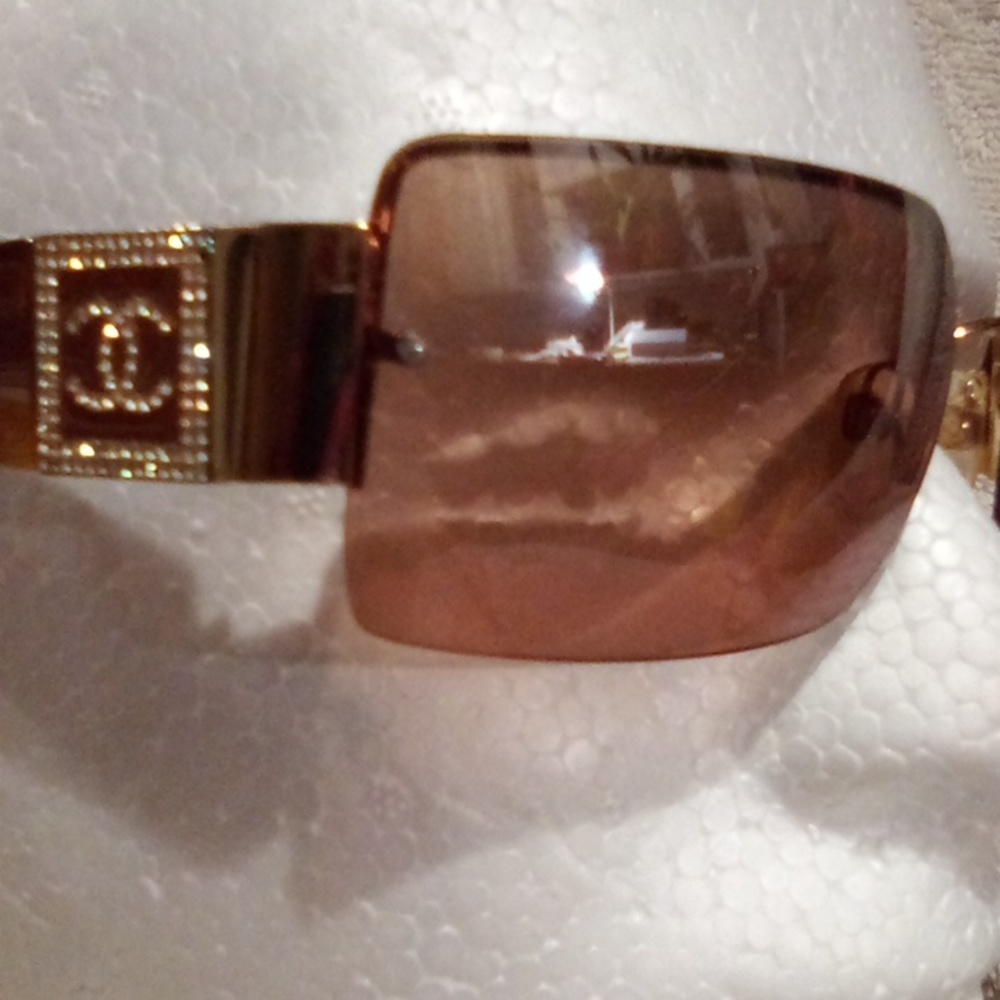 Chanel "Diamante" Vintage Sunglasses,4095B, C.125/6U, 62*15 125. - Picture 5 of 13
